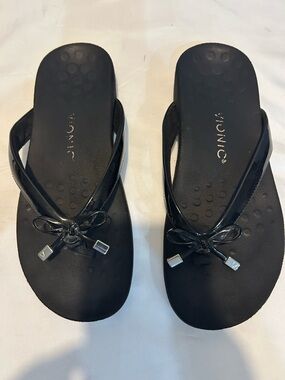 Vionic Bella II Thong Sandals Size 8.5
